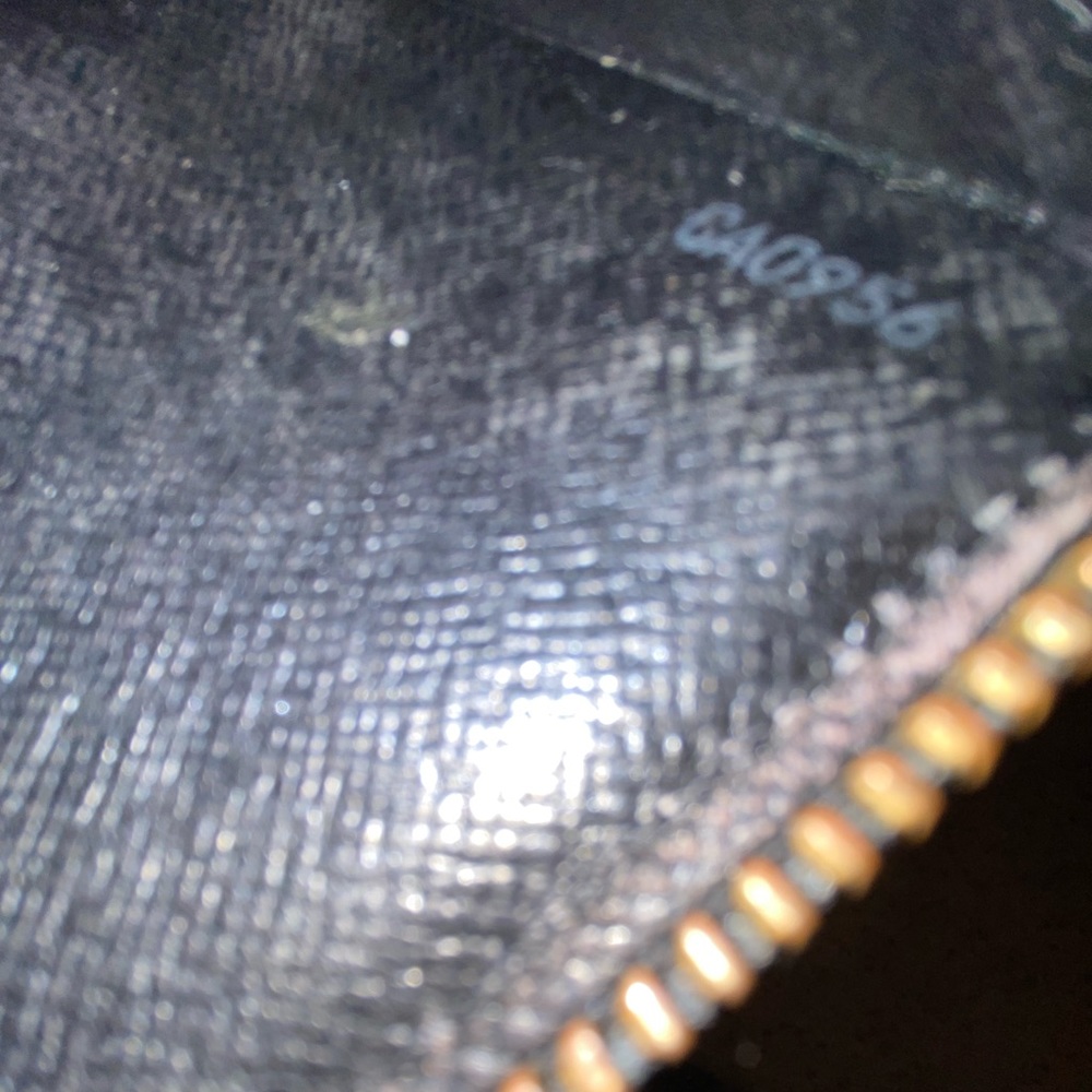 Authentic Louis Vuitton Black Epi Sarah Wallet - Picture 9 of 11